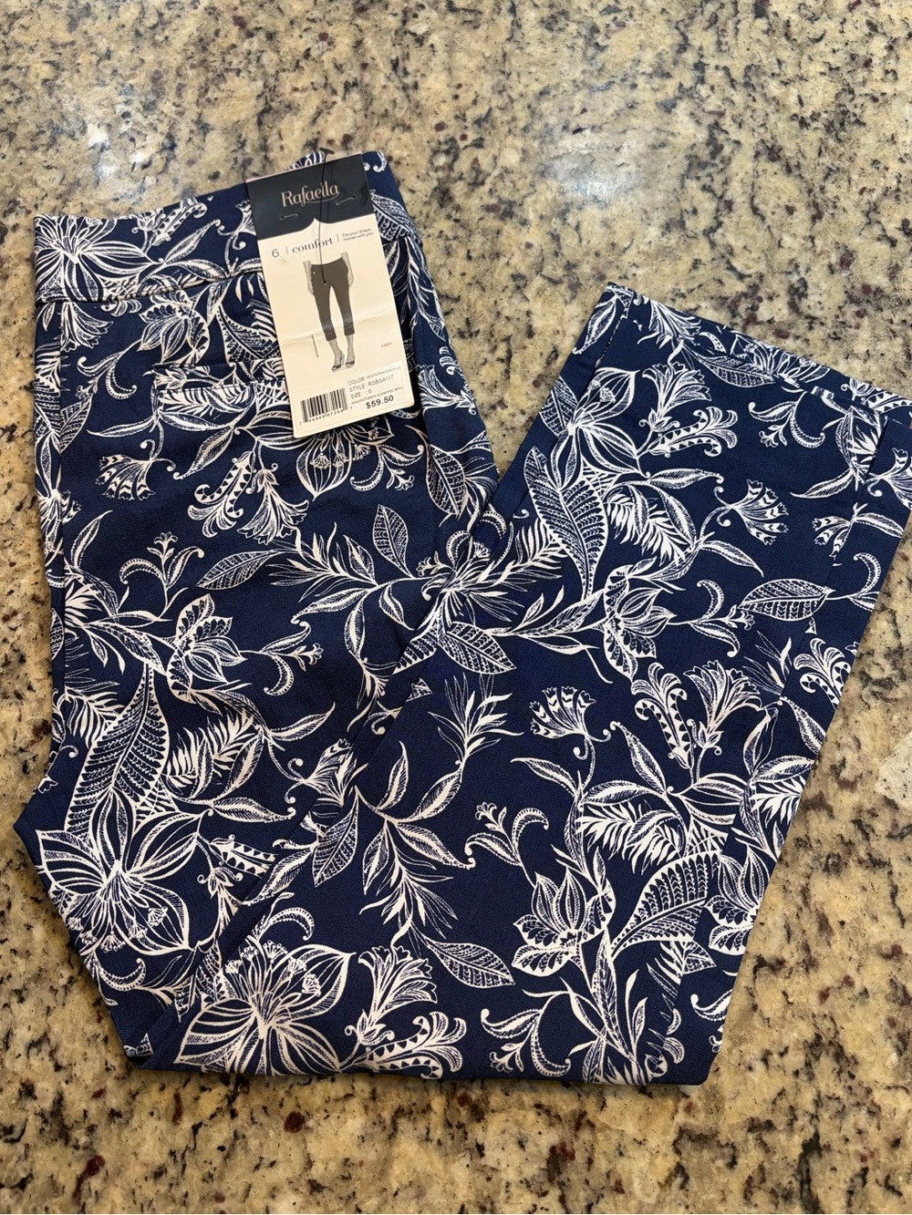 Rafaella Navy & White Floral Cropped Pants